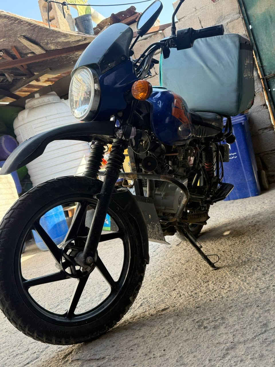 بوكسر ٢٢ بيع مو مراوس رقم بأسمي بيها واحد من الدبلات الوره مكسور السعر مليون ٩٠٠  بيها مجال قليل ***********
