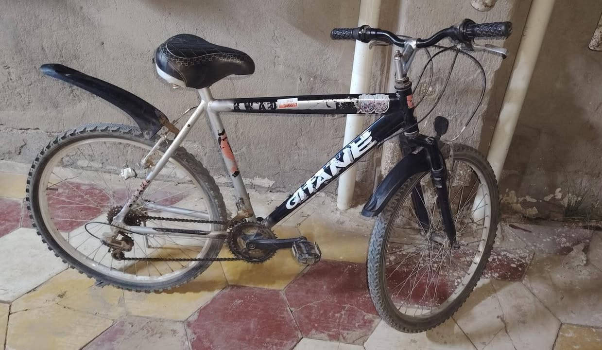 للبيع60حجم26واحدجبلي واحدليدز


**إذا كنت صاحب هذا الإعلان وتريد حذفه لأي سبب، رجاءا أرسل رسالة إلى الدعم الفني**