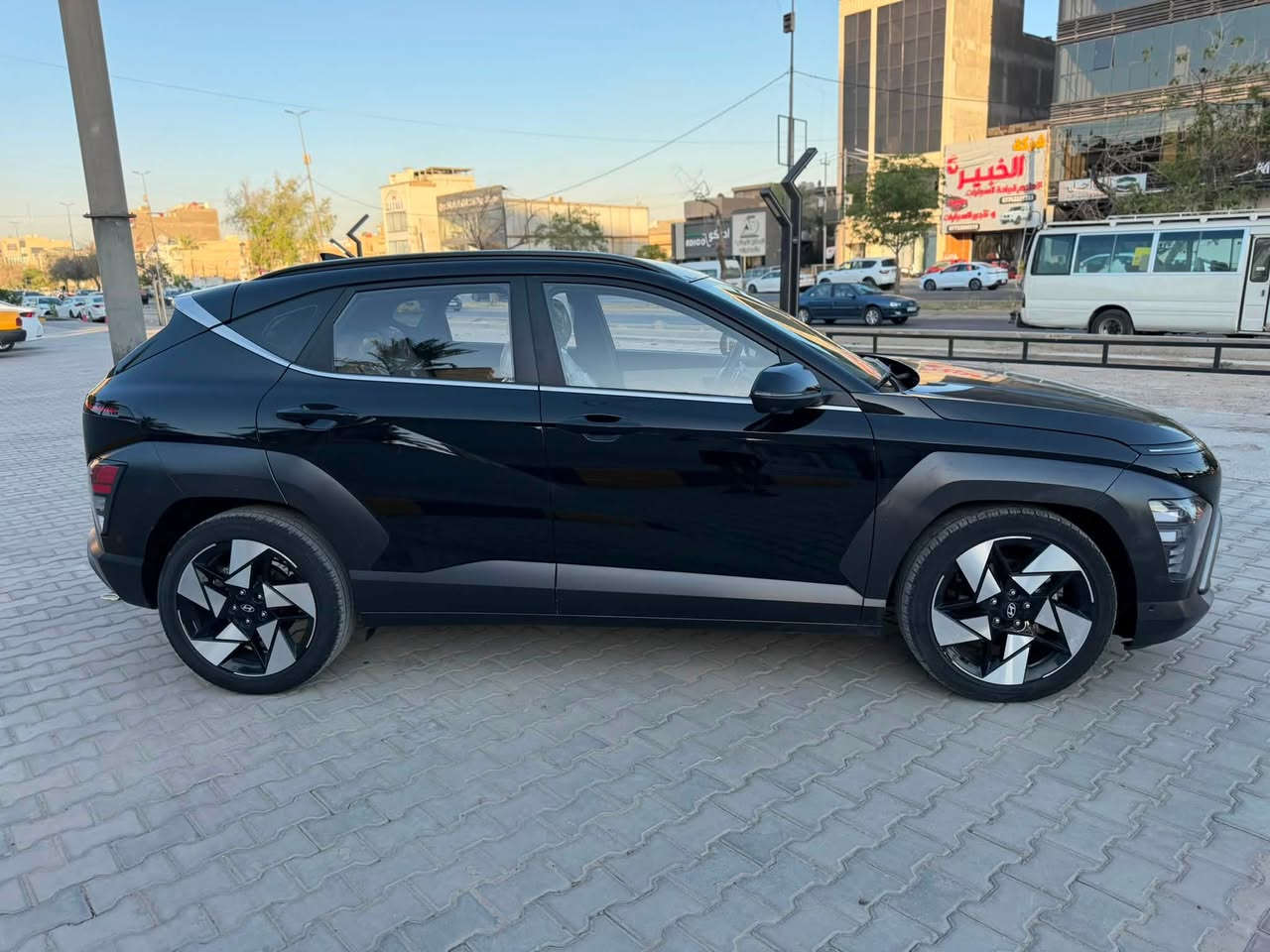 السلام عليكم
كيا كونا موديل 2023 وارد كوري محرك 1600 تيربو مال كي فايف المرغوب
بيها صبغ بنيد وجاملغ وباب
ماشيه 79 الف كم
السياره فوووول كامرات 360 درجه + عدسه دشبول
تشغيل عن بعد
تمشي بالبصمه
جنطه كهرباء
كشن تحكمات VIP + ميموري خزن
رادار امامي وجانبي
هند بريك بصمه
مكان السياره بغداد الاعلام
السعر 148 ورقه
هاتف ***********
