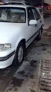 سيارة برنس للبيع موديل 94 گير اوتماتيك صدر جديد تخم تاير باتري محرك بي...