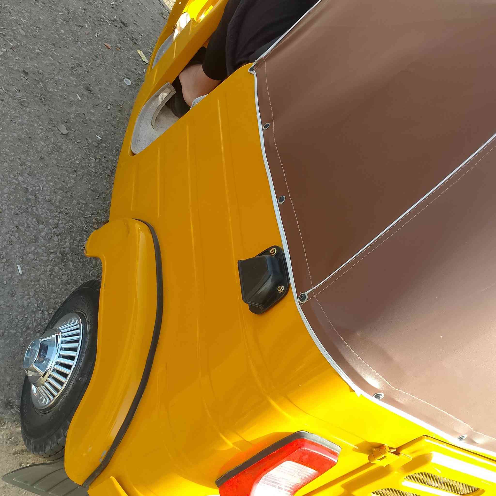 سلام عليكم تكتك البيع رقم وسنويه بغداد عربي تكتك حلوه وابلعافيه عل ياخذه الموديل 2020/11 مصبوغه عام جماليه بدون ضربه كهربائياتها كله شغاله مجهزه تجهيز عل آخر حبايه خابر ودلل الرقم *********** بلعافيه عل ياخذه
