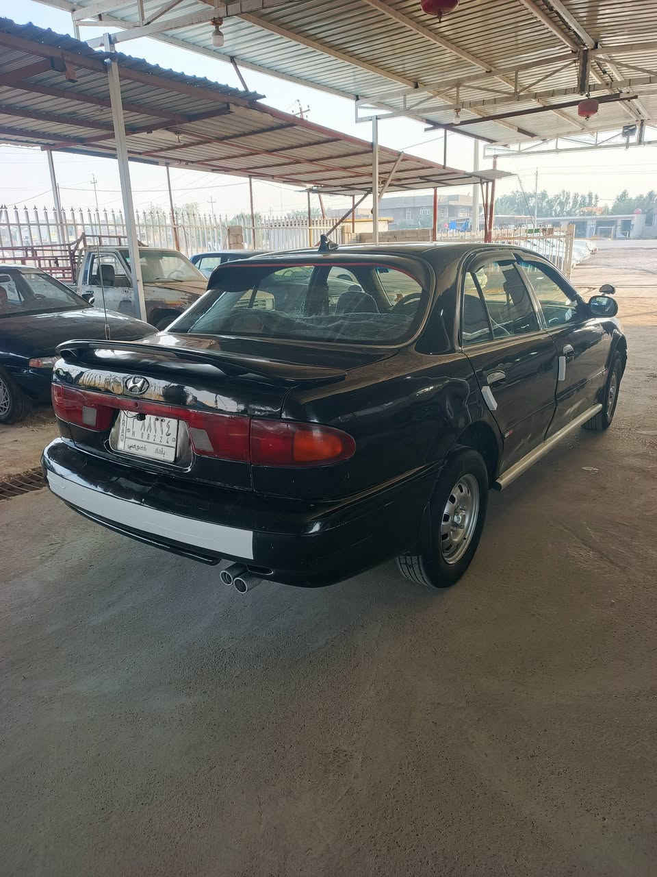 هونداي سوناتا 1994رقم بغداد محرك كير شرط مكفوله من الضربه كير عادي السعر45$او بيها مجال مكان ديالى للتواصل *********** /***********
