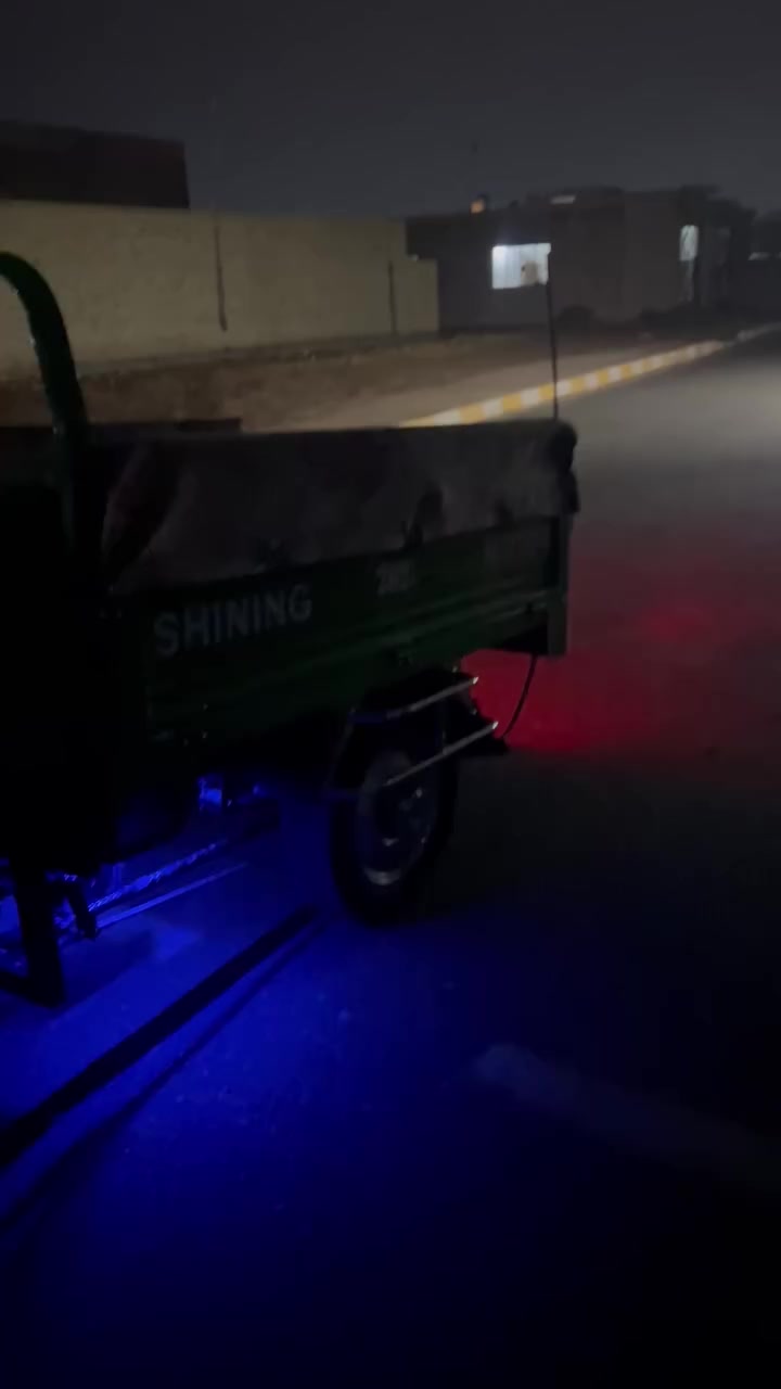 سلام عليكم ستوته جمره للبيع جديده شخط مابيهه أوراق موديل 2025ستوته مكفوله من كلشي ستوته نضيفه سلف السعر 2800 وبيعه مجال المكان واسط الصويره *********** باقي التفاصيل اتصل عل رقم
