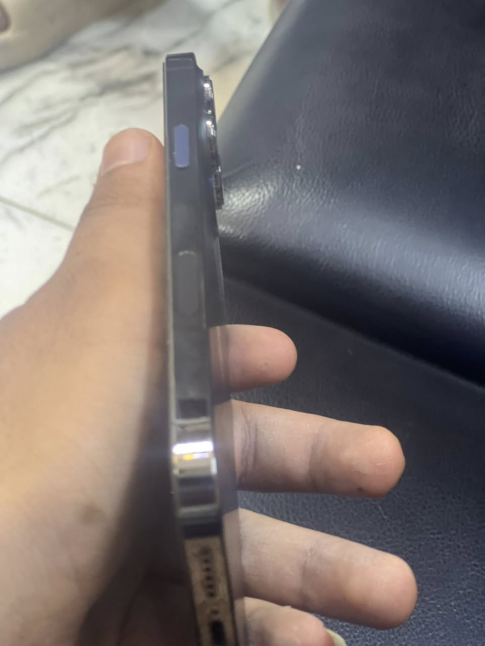 السلام عليكم أيفون 13برو ماكس للبيع جهاز نضيف لا زلغ لا كسر مكفول من كل النواحي بطاريته 80‎%‎ ذاكرته 256مكاني بغداد سعر 700وبي مجال ***********
