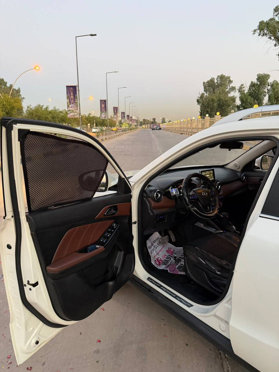 🔴X35 بايك | BAIC X35 | للبيع🔴
- موديل: 2019
- الحالة: كلين بدون صبغ، بحالة الشركة
- المواصفات: فول مواصفات ماعدا بصمة
- رقم: نينوى
- السعر: 103 قابل للتفاوض بالمعقول.
سيارة نظيفة جدا وجاهزة للاستخدام،
مناسبة لمن يبحث عن سيارة بحالة ممتازة ومواصفات متكاملة.
للتواصل والاستفسار:
 (( *********** ))

