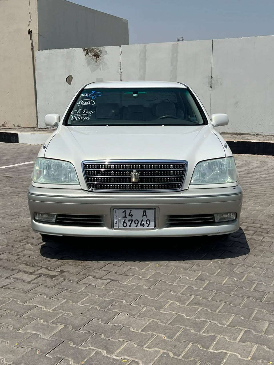سلام عليكم 
ملكه جنون البيع طك كارتون سياره 
قرار 102تسجيل جديد كامله سياره
تحويل ثاني يوم سياره بسمي 
رقم بصره الإنكليزي 
خضراوي كرستال اصل 

موديل 2002 
ماشيه 45 اصل 
كفاله سياره
سعر 150
 مكاني بصره معقل 
رقم الهاتف *********** البصرة, العراق
