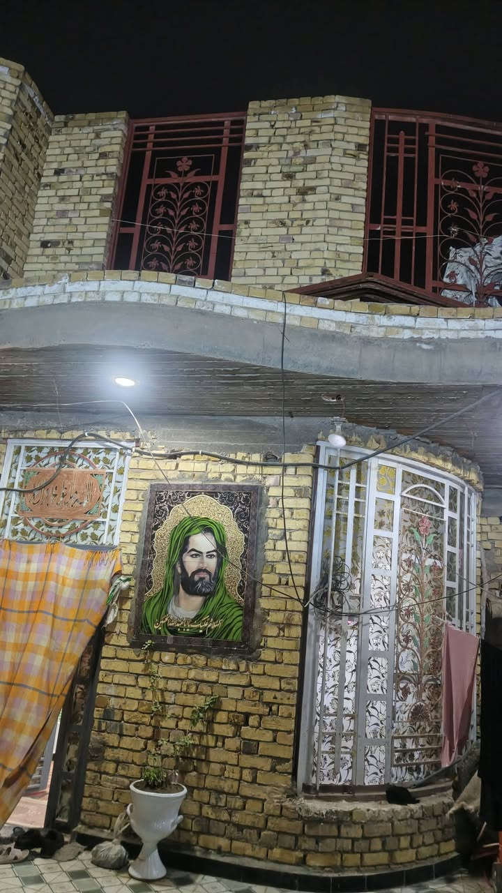 بيت البيع
مساحه ٢٠٠
موقع  بستان سيد عدنان 
مقابيل شارع الماء الارؤ
السعر ٨٠
رقم استفسار
ابؤ مصطفى
الركابي
***********
