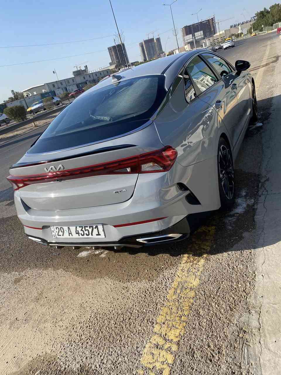 السلام عليكم للبيع كي5  23      جيتي لاين فول مواصفات عده الفتحه ‭0774 239 6103‬
 دوانيه ترهم مراوس جارجر وبامه
