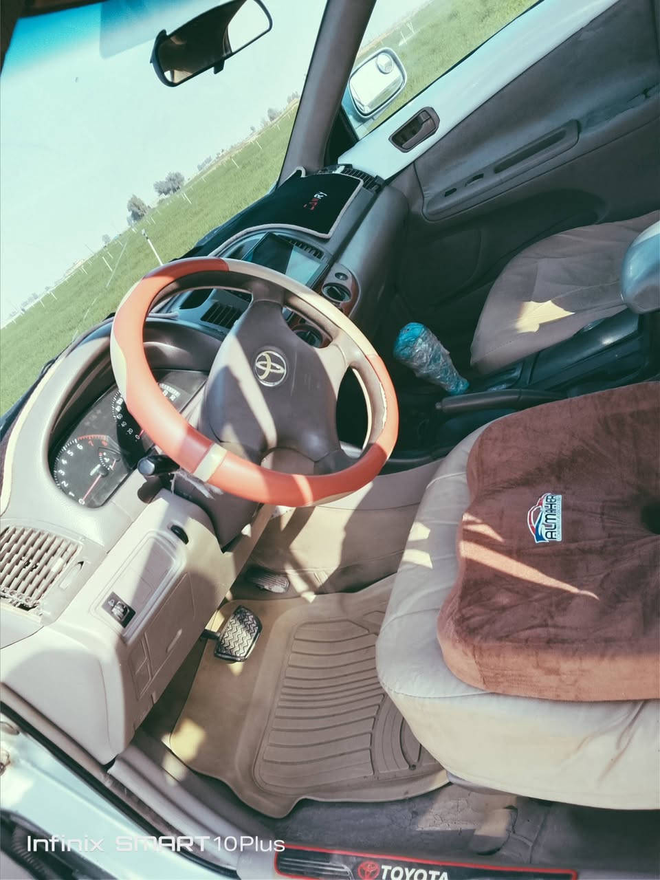 السلام عليكم كامري 2004 خلجي محرك ربعه سلندر سعر 85 وبيه مجال مصبوقه.عام جماليه  ***********
