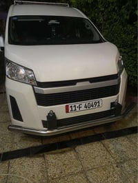 السعر _ 385 ورقه تيوتا هايس موديل 2023  دوشمه عام  اضافه مراوح تقويه د...