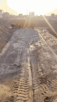 الهم صلي على محمد وآل محمد  ع بركت الله اليوم في الطوبه ونخيله افراز ا...