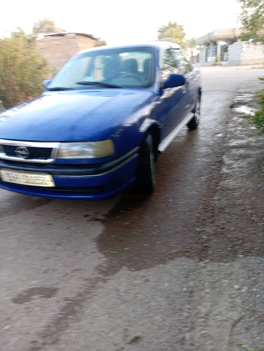 سياره فكتره لبيع موديل ٩٥ محرك 2000 كامل وصفات 