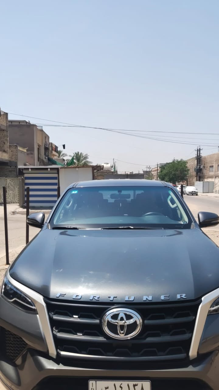 يالله اللهم صل على محمد وال محمد 
سلام عليكم تيوتا فورچنار موديل ٢٠٢٣  اخت الزيروو  ماشيه ٢٨ فقط على وضع الوكاله   تحويل مباشر فوري سعرها ٣ شدات وبيها مجال.  للشراي رقم بغداد تحويل ثاني يوم 
للاستفسار اكثر الاتصال على الرقم ***********
يحتوي على واتساب
