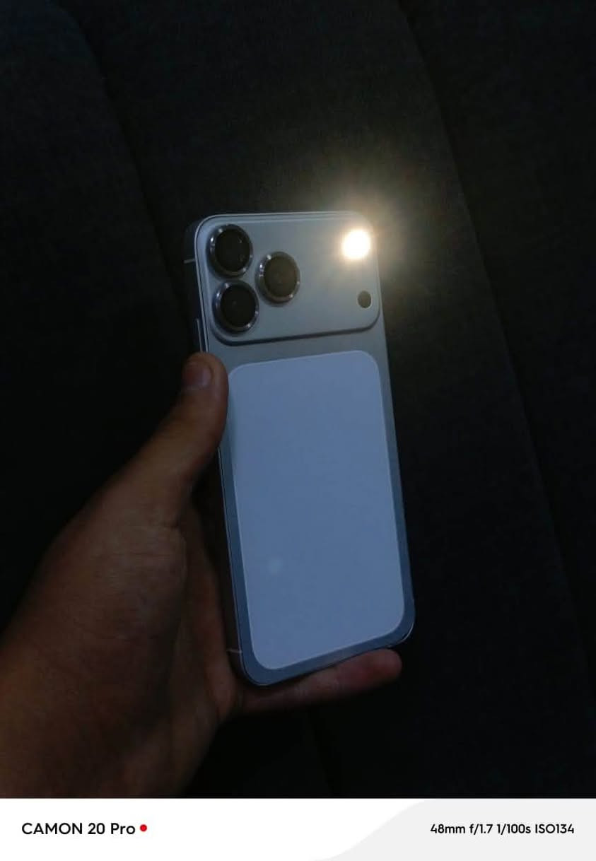 سلام عليكم
متوفر اكس ماكس محور ١٧ ✅

 مبدل بطاريه 🔋
 
كمرات خلفيه ماتشتغل 📷❌
 
الباقي شرط ✅

وشي كدام العين 👁️

جهاز جلخ مابي ✅

يرهم بيع ومراوس ✅

رقمي *********** 📞
