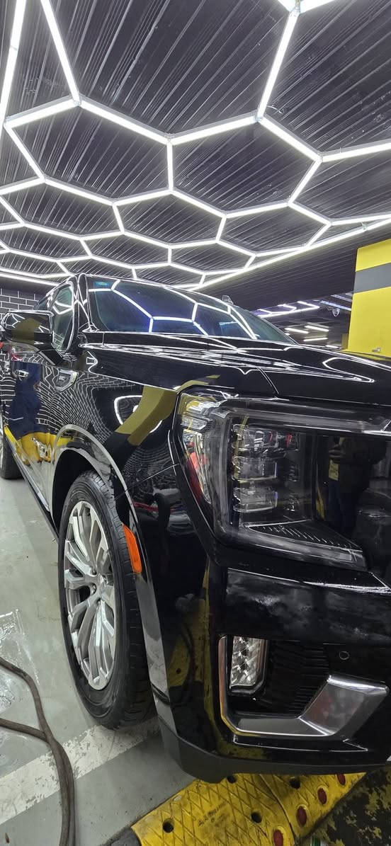 GMC.2023 . دينالــي🦅

💥ارخص سعر بكل سوق💥

ماشية ٨٧ الف 

بدون صبغ ❌

بدون صبغ ، بدون شخط ،
 بدون رصعات ، بدون بارد ،بدون رمل
حتى دعاميات  بشرط بدون صبغ ✴️

“،”،”،”،”،…….،”،”،”،”،”

محرك كير بشرط مامفتوح 
رقم بغداد
والسيارة بأسمي ✔️

 ❇️❇️

السيارة كلش كلش حلوة نظيفة مرتبة لوك لوك 💫

•••••••••••

‎كشنات منفصل رئاسي  ✨  -GMC  -ViP

‎حجم المحرك : 6.2 لتر 
‎عدد الاسطوانات : 8 سلندر 
‎القوة الحصانية : 420 حصانية 
‎الكير بوكس : 10 سرعات 

<<<<<<<>>>>>>>

مواصفات 🔻

‎نظام هيدروليك 
‎دخول ذكي للسياره ( بصمة )
‎شاشات خلفية
‎دفع رباعي دبل
‎دوسات كهرباء
‎شاشه اماميه كبيره
‎شاشات عدد 2 خلفيات
‎كامرات 360 درجه 
‎كامرا خلفيه بالمرايه
‎بانوراما طكتين
‎شاحن واير ليس
‎كشنات جلد
‎كشنات كهرباء
‎كشنات خلفي منفصل
‎رادار تحديد مسار
‎رادارات جانبيه
‎رادار امامي
‎ثلاث قطع تبريد
‎هيترات بالكشنات تدفئه تبريد امامي خلفي
‎دوسات كهرباء تفتح ويا الباب
‎بصمه + بصمة ابوب 4
‎صندوك كهرباء
‎فورويل 4x4
‎هند بريك بصمه
‎استيرن كهرباء
‎اتو ستوب
‎حساسات خلفي امامي
‎كشافات
‎لايتات لد + فول زنون
‎بكلايت لد خلفي
‎كشنات الخلفيه كهرباء
‎سبعه راكبj
‎داتو شو
‎هيتر بالاستيرن
‎فول تحكم ستيرن

‎وبعد بيه مواصفات هواي والدنيالي معروفة مواصفاته فول الفــووول 💯

سعره 585 $

☎️***********

📍مكانها كربلاء 🌷 كربلاء, العراق
