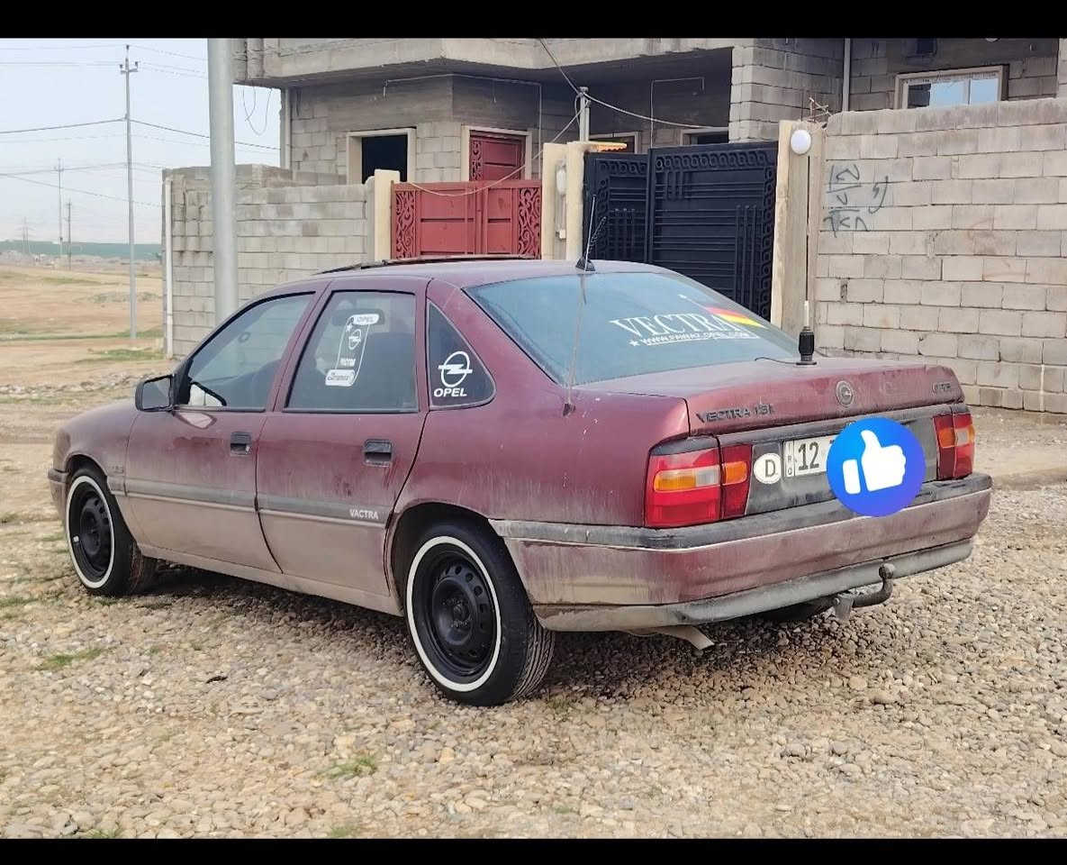 سلام عليكم اوبل فكترا مديل 1991 حجم 18 شرط كير محرك صبغ سقف بدون معجون ودواير  طخم تواير جديد طخمها نضيف داخل نضيف سلايت وايرمنيه كلها شغاله سياره  جاهزه هزه سنويه جديد بسمي  كاربون بيها ماستر بدون حادث مكانها ايسر
***********
