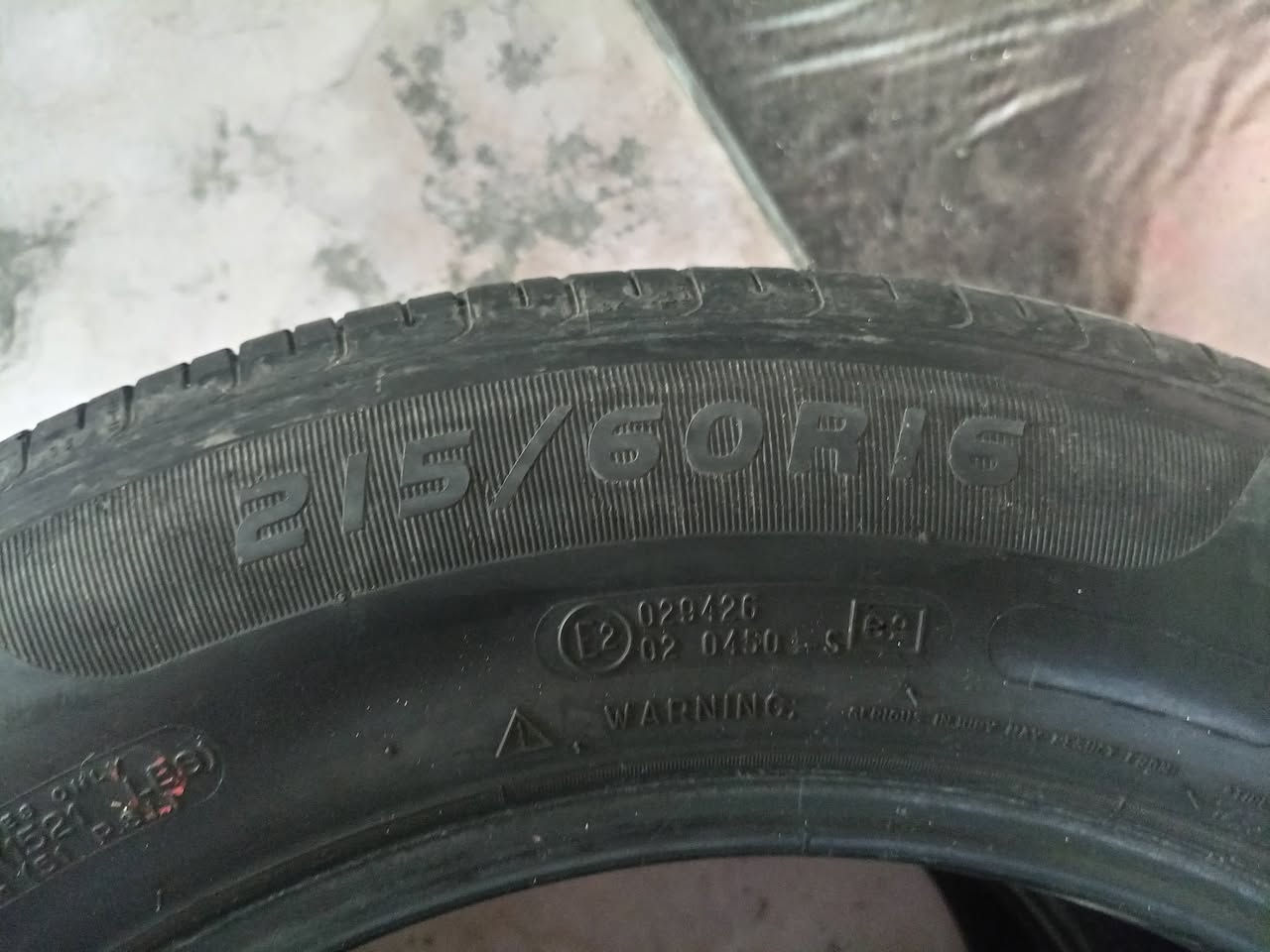 للبيع سعر60 نظافه 80٪عنوان بغداد المحمودية *********** الاتصال حجم 16
