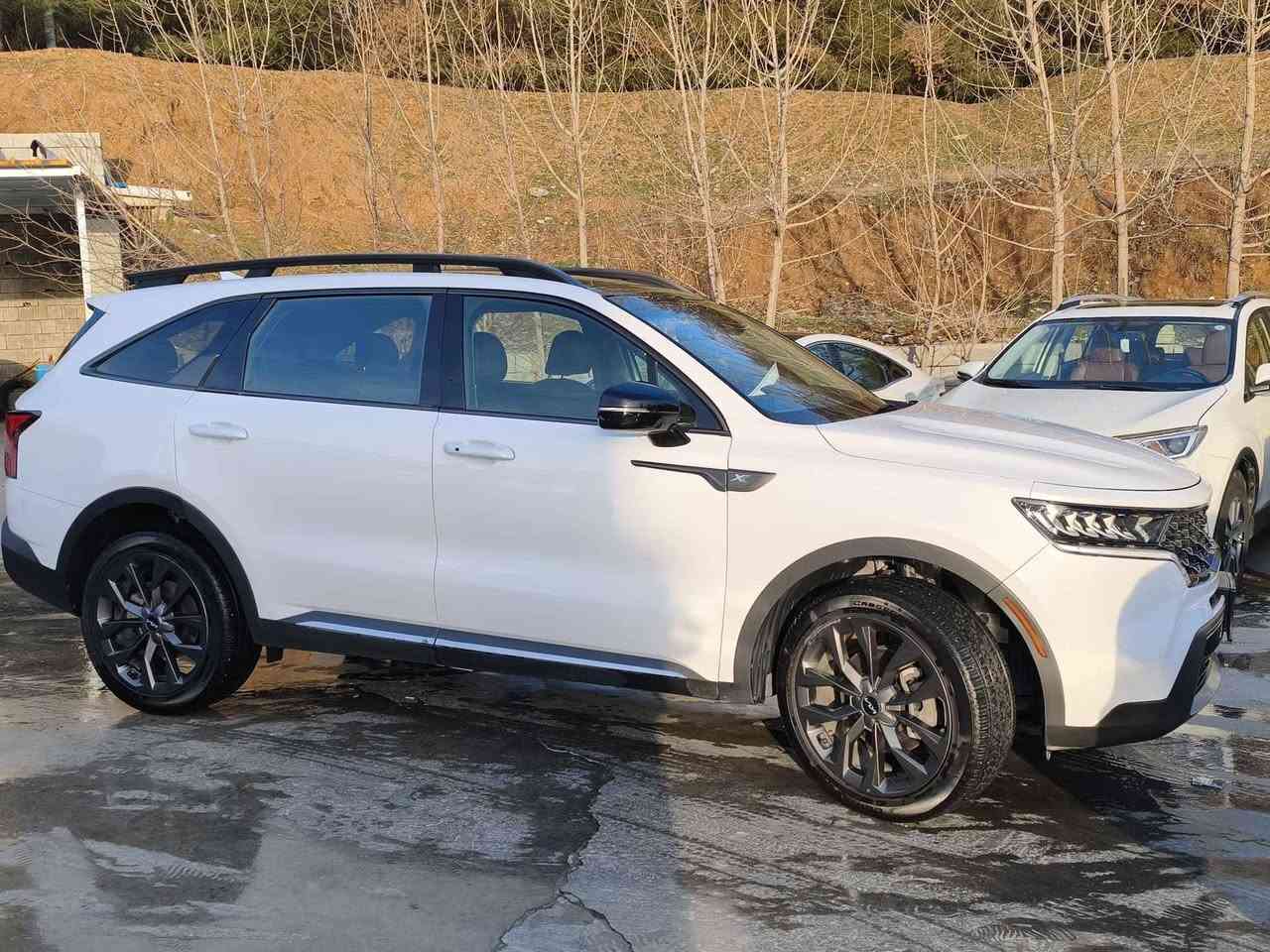 کیا سۆرێنتۆ قەپات مواسەفات، ٢٠٢٣ پێش و پشت کەپس
٤ پارچەی لای سایەق کلێری ئەمریکا بێ ناو، ٢ دەرگا لای سەکن دەعم ناو دەرگای گرتووە. پەڵەیەک پشتی سەقفی بۆیاغە.
فول مواسەفات،ئێرباگ بەس شان تەقیوە و بیلادی دانراوەتەوە
ڕادار پێش و پشت و تەنیشت، پانۆراما، کوشن جڵد و کارەبا و گەرم، کوشن مەلەکی، ٣ ڕیز کوشن، شەغال و بەسمە، دەبڵ ئەکسل و ٥ مۆدی لێخوڕین، چەندین مواسەفاتی تر.
ڕەقەم سلێمانی و دە هەزار مایل ڕۆیشتووە.
ڕەقەم شانسی 5XYRHDLF8PG184597
Tel *********** بشدار, السليمانية
