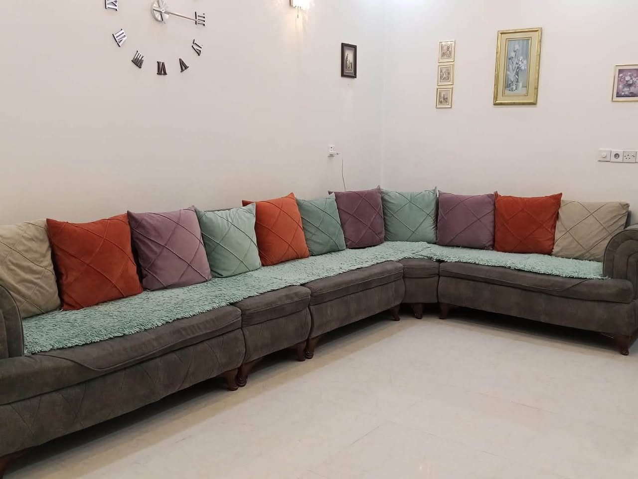 بيع سريع 250 
تواصل ***********
