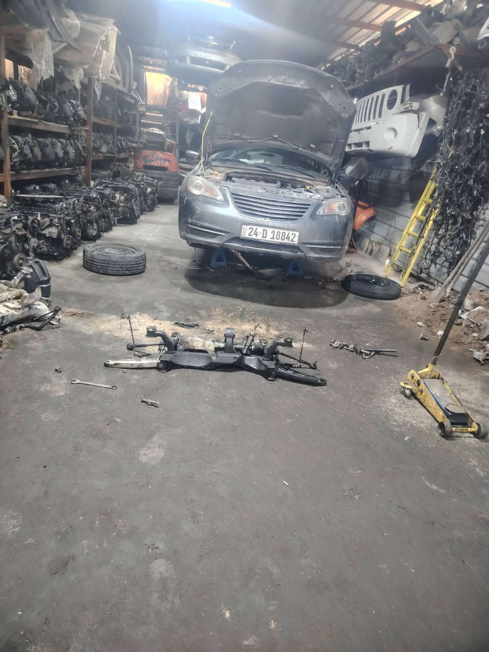 جزء هاذة من عاملنا يوجود لدينة حداد صدر ومكينه وكير وكهربائيات عنوان قاهره قرب نادي طالبة رقم هاتف ***********
