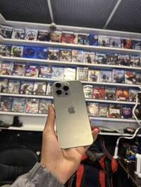 آيفون ١٥ برو ماكس • ٢٥٦ • نضافة ١٠٠/١٠٠