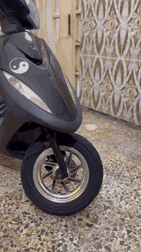 السلام عليكم
دراجة ماكس عدله للبيع 
تزويدها ويل وصالنصه fm
دراجة نضيفه مكفوله سلف هندر شغال
*********** رقمي مكاني مدينة الصدر الاورفلي
