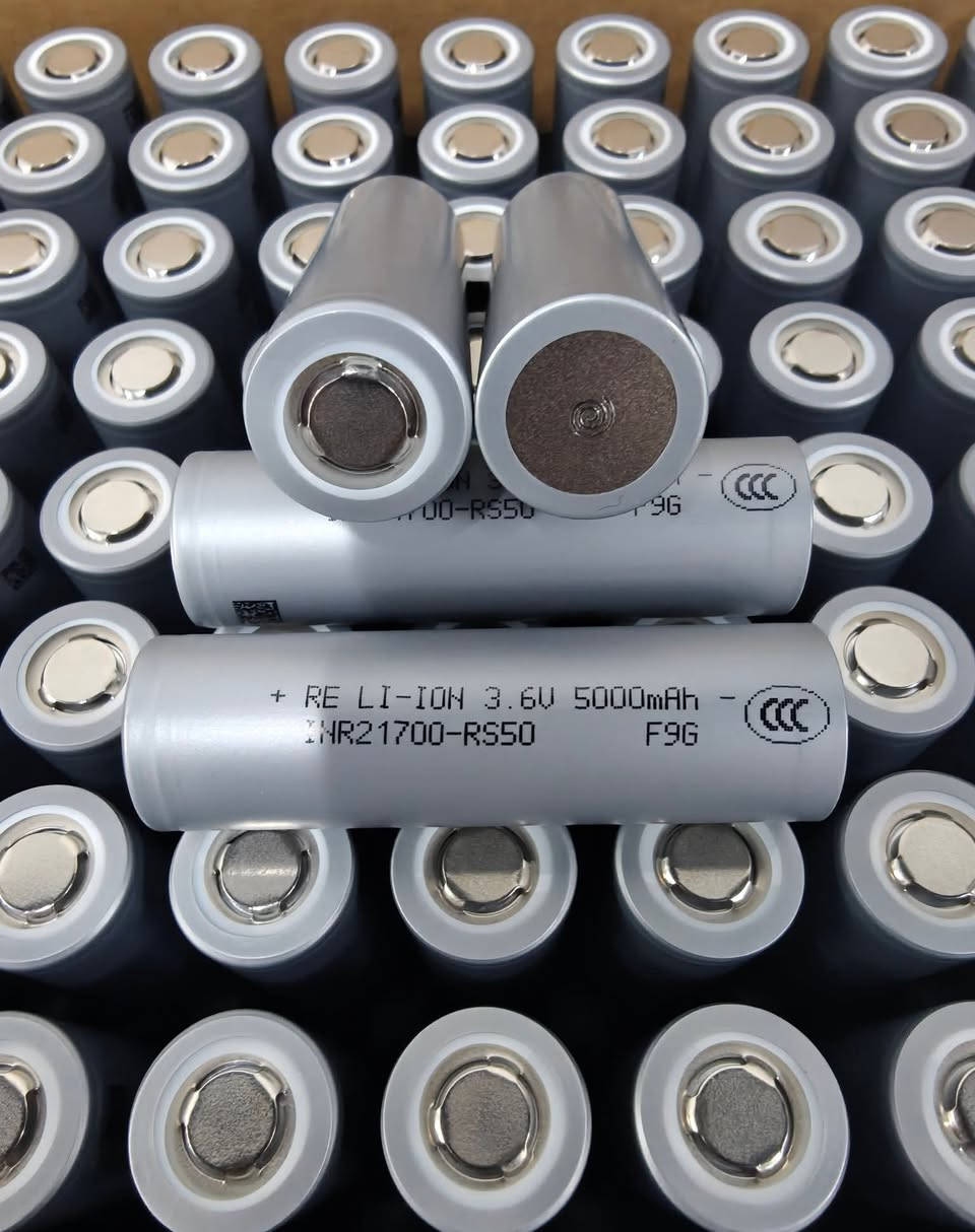 RE Li-ion 3.6V 5000mah INR21700-RS50 70A Lithium-ion batteries 5000mAh electric vehicles battery,electric bicycle batteries,solar energy storage batteries.
Our company supplies high-quality branded lithium-ion battery, which are ideal for demanding applications such as electric tools, solar products,medical equipment,flashlights,mobile power supplies,electric vehicles,outdoor lighting products,surveillance equipment,electric bicycles,drones,scooters,robotic,drone,energy storage devices,and other products that require high quality lithium ion batteries.
Lithium ion cell available🔋🔋🔋.
18650,21700,26650,26700,32700,33140,14500,32140,40135.etc
Cylindrical, Prismatic & Pouch cell.
All types lithium ion material available.
Battery Cell,Epoxy sheet,Sleeve,installation sleeve etc.


**إذا كنت صاحب هذا الإعلان وتريد حذفه لأي سبب، رجاءا أرسل رسالة إلى الدعم الفني**