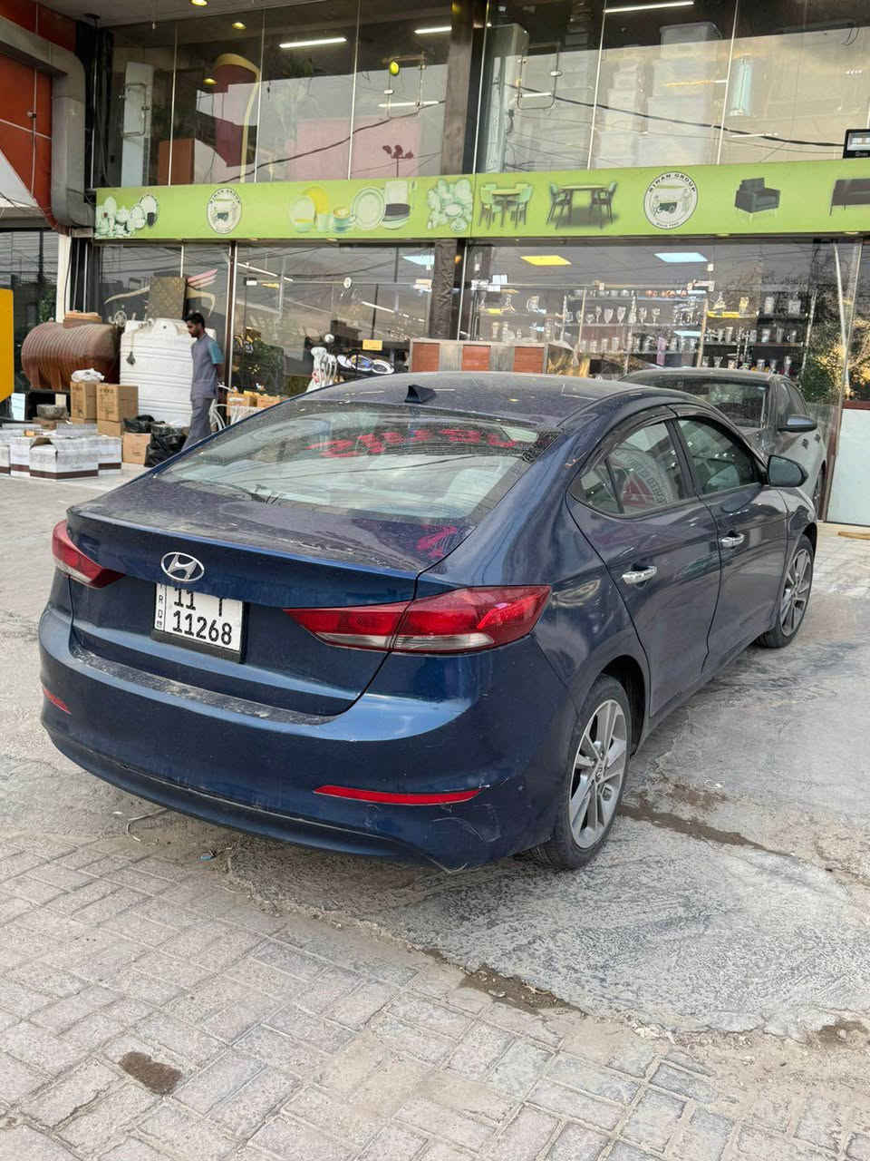 النترا 2017
خادث بابتين عكس السايق وجاملغ خلفي نفسهن معمرات 
ادامة كاملة ماشية 138 الف k
تخم تاير 
بجم كبس 
مكاني بغداد الشرطة الخامسة 
***********
السعر 117$ مجال بسيط بغداد, العراق
