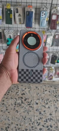 هونر X9c • ٢٥٦ جيجا • ضربة بالشاشة