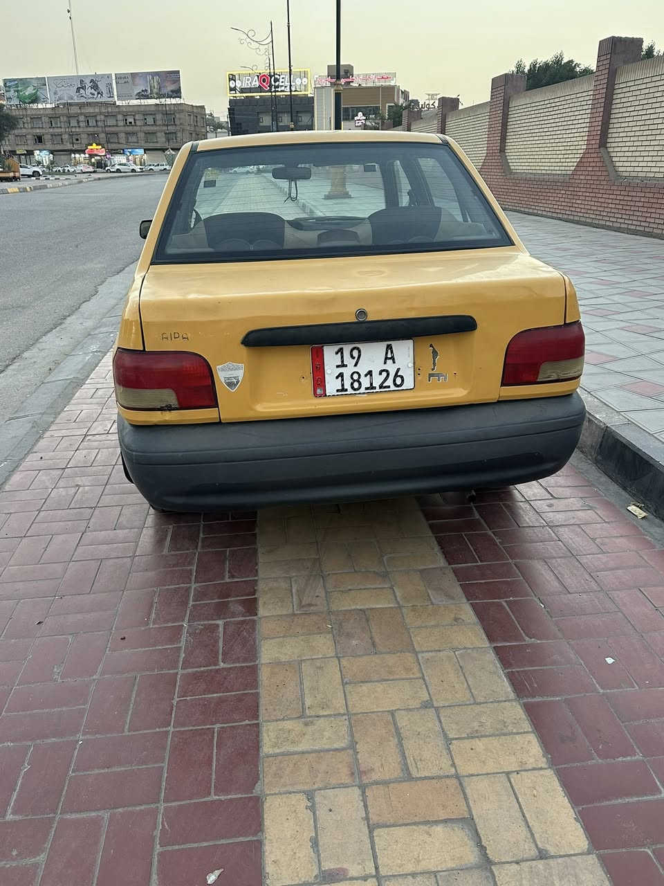 السلام عليكم سايبه 2015مصفره هيه وغرامات مكينه وكير وحداديه خير من الله تبريد شغال رقم وسنويه جدد 32وبيها مجال *********** مكاني كربلاء طريق النجف عمود872
