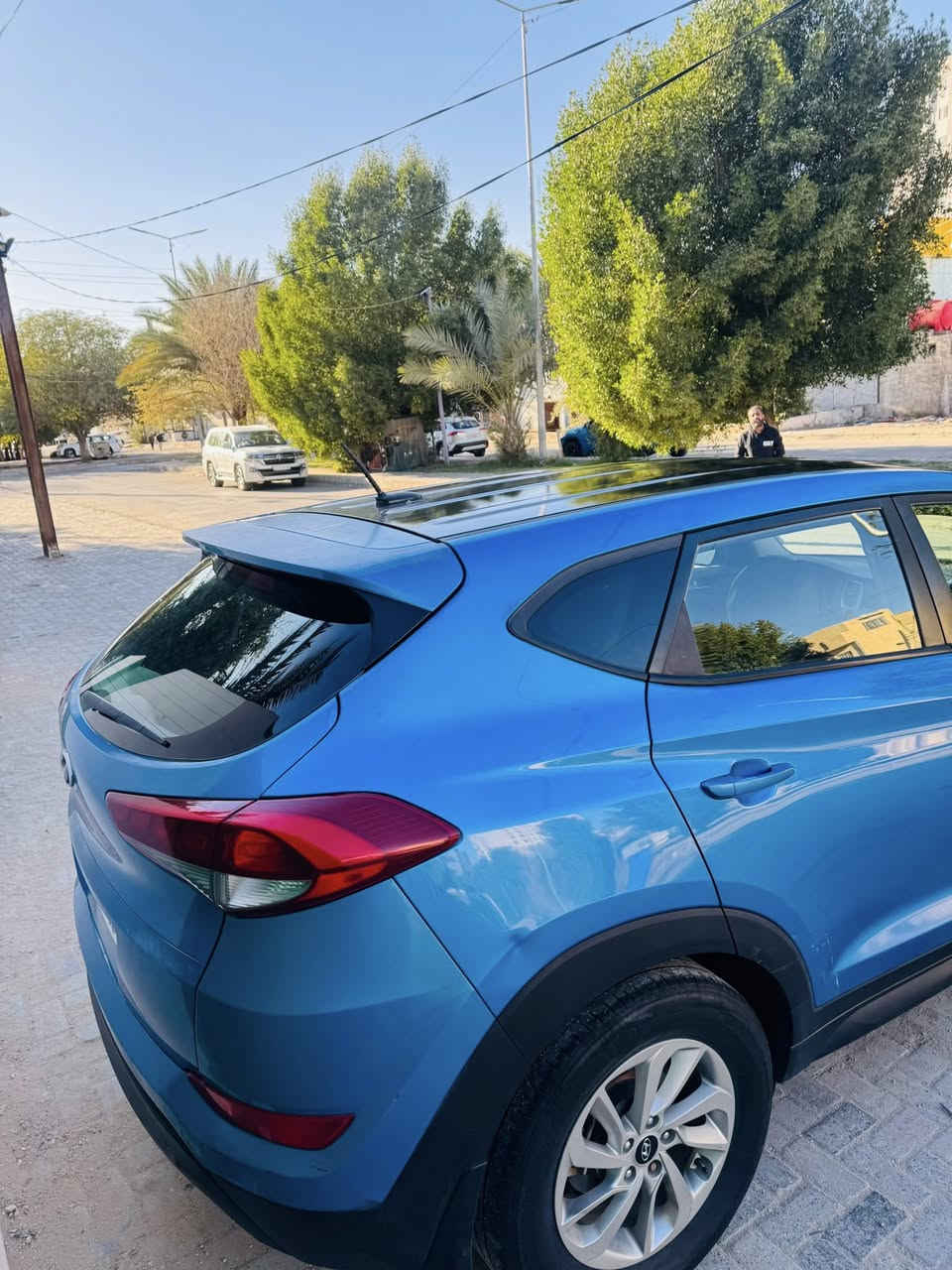 السلام عليكم تسان مديل 2016 وارد امريكي حادث جملغ وبنيد  مكينه 2400 رقم بغداد كليزي هزه جديده تحويل مباشرالسياره كير مكينه اي نقص ماكو بيه لون مميز شاشه ويل كب تحكم ستير بعد هواي بيه شغلت تبريد ثلج تخم تاير السياره احلاه من الصوره السعر 126 وبيه مجال وماكو هيج اسعار بدون مروس بس بيع الشراي يتصل مكان السياره كربلاء ***********
