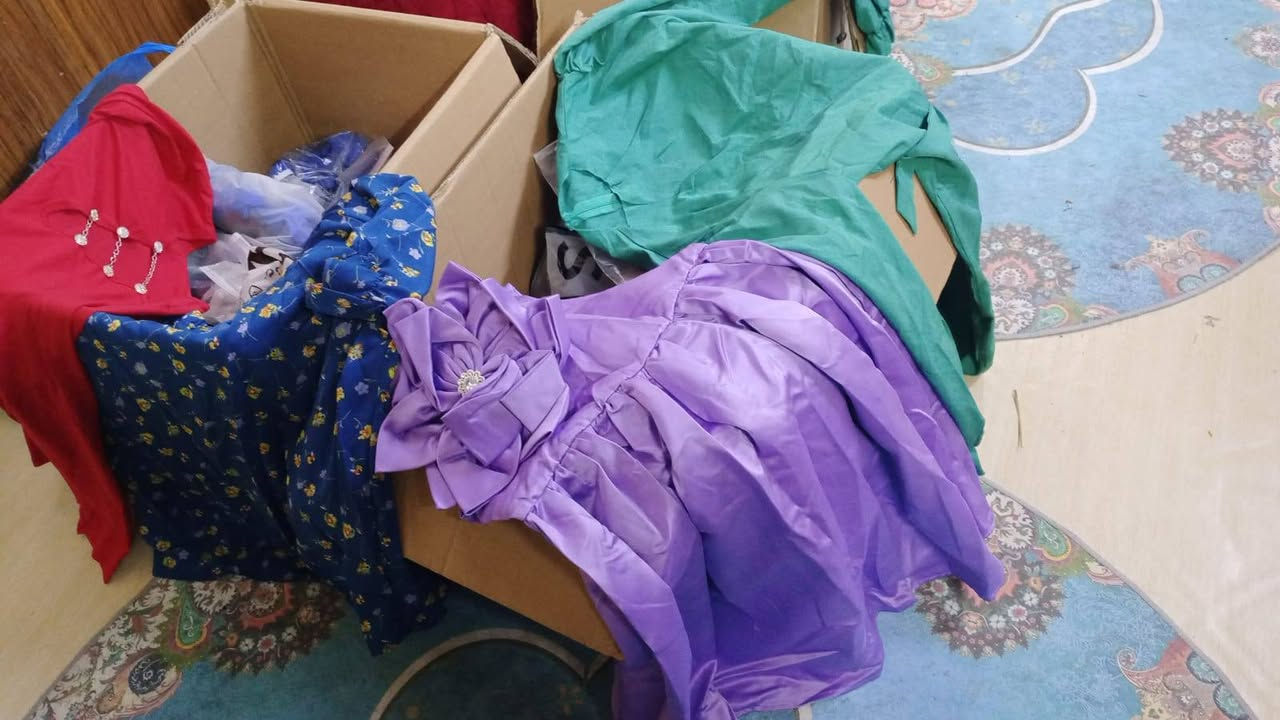 شلعه  ملابس جديده غير مستخدمه يوجد توصيل


**إذا كنت صاحب هذا الإعلان وتريد حذفه لأي سبب، رجاءا أرسل رسالة إلى الدعم الفني**