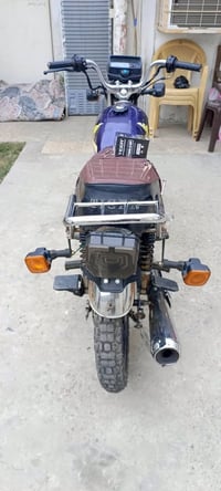 شباب سعرها 350 عنواني بغداد الدوره 07711117348