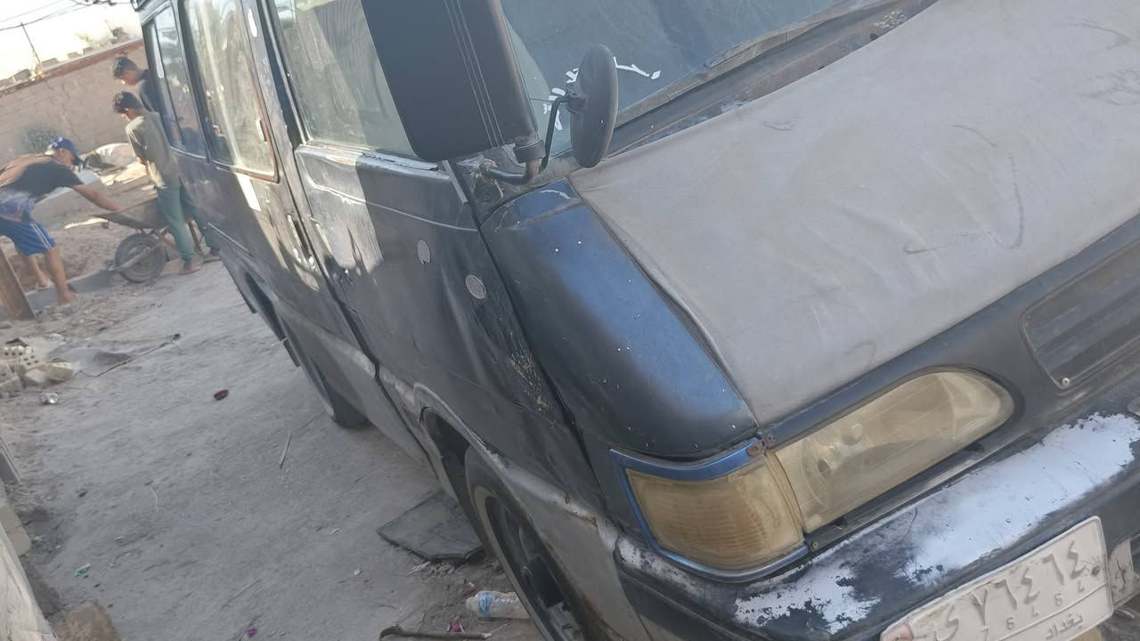 سلام عليكم كيا بستا 95
مكينه بيها تنقيص قليل كير اكسل خير من الله 
سنوية لحد 2028 شهر 3 شرط التحويل مصفرة هيئه 
السعر 25 وبيها مجال مكاني بغداد التاجي
***********2
