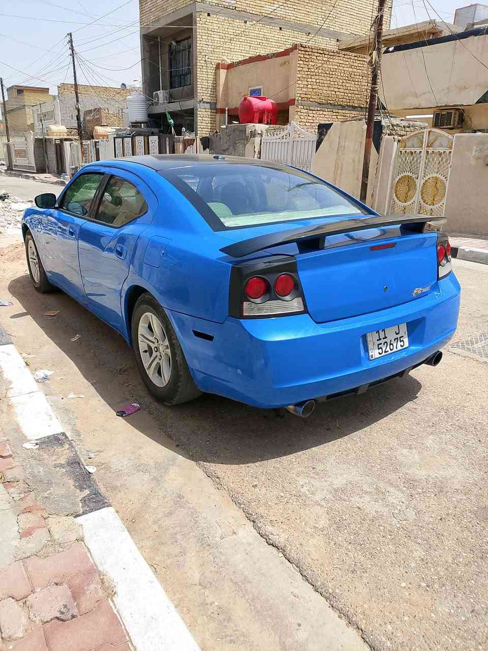 السلام عليكم جارجر موديل 2009 فول مواصفات 
وارد خليجي ماشيه 174 بدون حادث مصبوغه احزام تغير لون بسمي مشروع وطني مكانهه بغداد الحسينيه السعر علخاص لئن بيهه تفاصيل أو اتصال ***********
