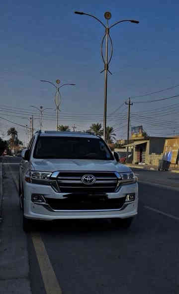 السلام عليكم ❤️
تويوتا لاندكروزر GXR
محرك ٤.٦ / ٨ سلندر

————————————-
السيارة كفالة عامة من الدعامية لدعامية بدون صبغ بدون بارد دواخل ماكو شرط على ايدي السيارة————————————————

كير ومحرك وحدادية كفالة تايرات جديدة ودهن جديد ايرباكات كلها سليمة
سنوية جديدة تحويل وكالة باسمي  .

———————————————
موديل / ٢٠١٩ 
عداد المسافة/ ٨٠ الف كم حقيقي شرط نظافة 100‎%‎ كامل سيرفس بدون نقص ومصرف 
———————————————
——————————
——————————
مواصفات فول 
(فتحة سقف / VIP / انزلاق / بصمة / زراكات ماي / حساسات / داخل جلد / شاشات DVD / ثلاجة / كشنات تدفئة / كشنات كهرباء / زينون بلادي / نظام ايكو / تشغيل عن بعد / تحكمات ستيرن / فور ويل / ٨ وسادة هوائية / وبعد هواي مواصفات .

السعر : 570 ورقه وبيها مجال 

للاستفسار 
عالارقام اتصال / واتس اب 

***********/***********
