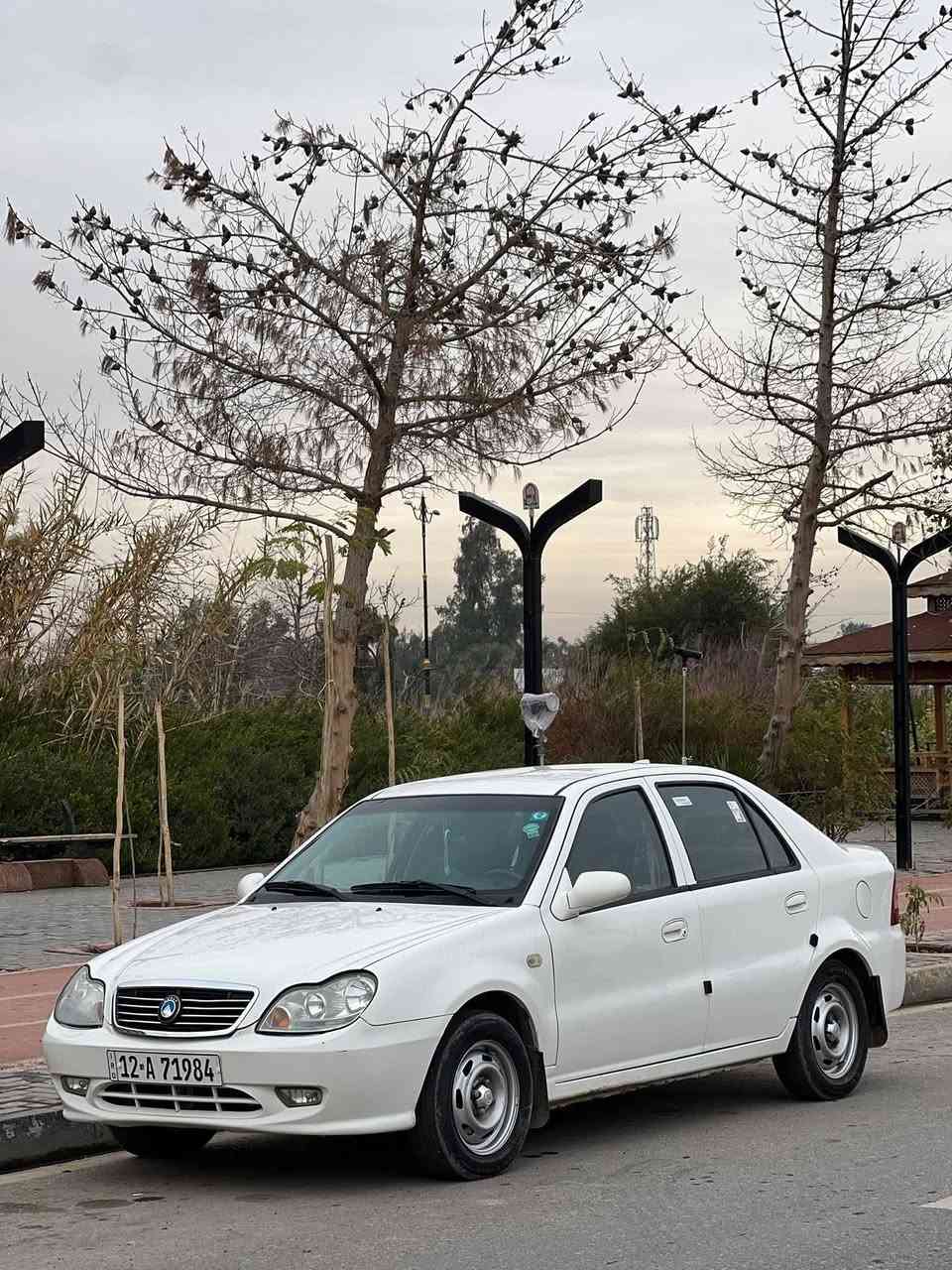 Ck2013للبيع
سياره باسمي
ماشيه 143حقيق
كاربون بانزين موجود
نضافة فوووووول
بيها مكانتين بارد 
***********
شرط بدون رصعه
