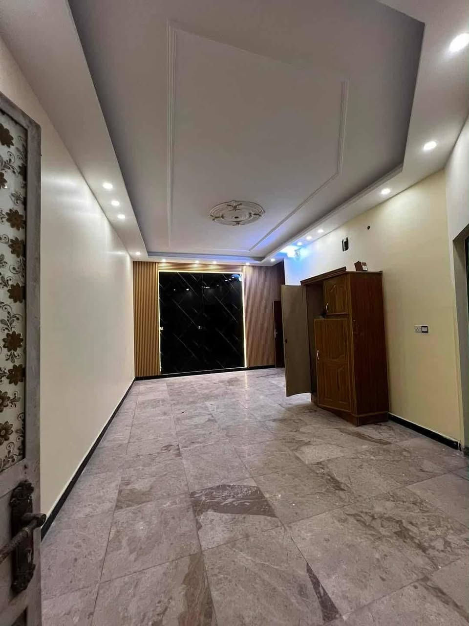 صباغ جميع انواع الديكورات خارجي داخلي بديل الرخام بديل الشيبورد بديل الخشب باركي ارضيات إلغاء السيراميك صبغ السيراميك جمع انواع الترميم شغل درجه اولي واسعار مناسبه تعال خاص ادزلك شغ بغداد, العراق


**إذا كنت صاحب هذا الإعلان وتريد حذفه لأي سبب، رجاءا أرسل رسالة إلى الدعم الفني**