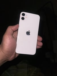 ايفون 11 • ١٢٨ • شاشة اصلي