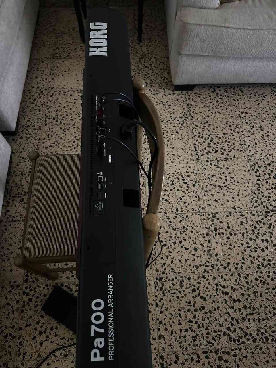 للبيع: أورج Korg Pa700 🎹
نظيف جداً بحالة الزيرو، استخدام منزلي فقط (مو مال حفلات)، وباكيته موجود وكامل. الجهاز أخت العافية والشراي يچيك براحته.
📌 المكان: بغداد
📞 للتواصل: ***********
