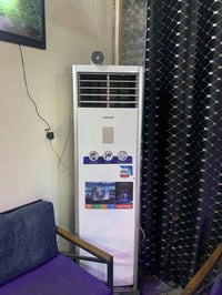 سبلت البيع جديد مامستخدم شي قليل  ايستفسار 07742226729