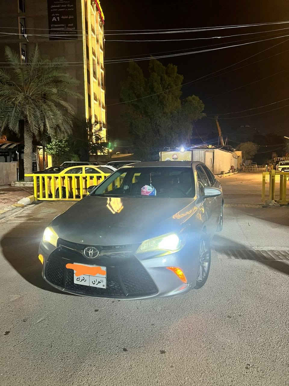 كامري 2016 se, ضررها 3 قطع صبغ
السيارة جاهزة  المكان بغداد السعر 140$.
الرقم *********** واتساب مفتوح
