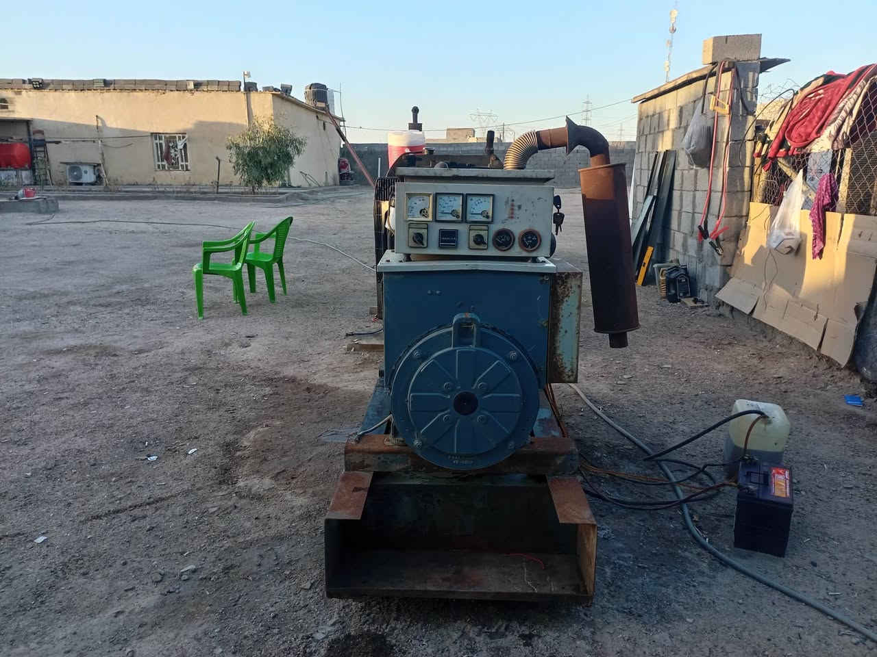 سلام عليكم مولد 65 كيفي بيركز 4بستم شاصي نظيف العنوان بصره رقم ***********
