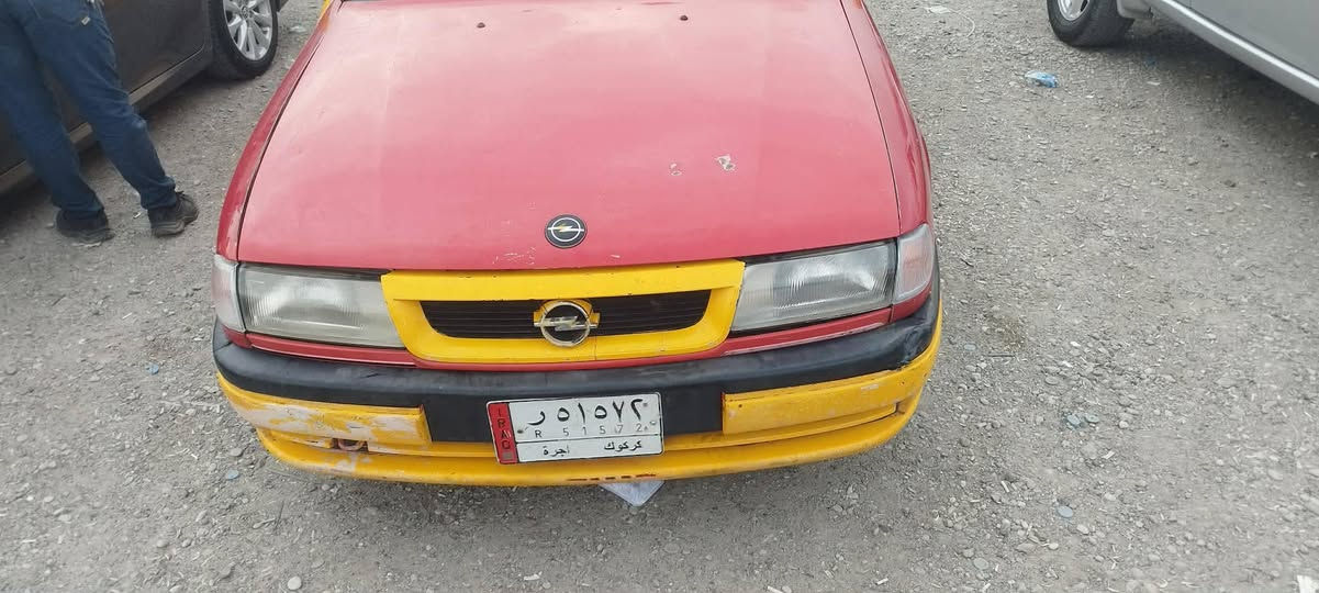 فكترا لبيع موديل 1993 حجم 18 سنويه عظم عاج
نقابه مصفره دفتر بانزين موجود شرط الوكاله والتحويل سياره ماناقصها برقي بس صبخ تايرات بلكارتون صدر جديد سياره جاهزه من كلشي بوجهك ع شارع ع شقل
 السعر 31وبيها مجال لشاراي غير متواجد ع فيس الشراي يتصل ع رقم ***********
