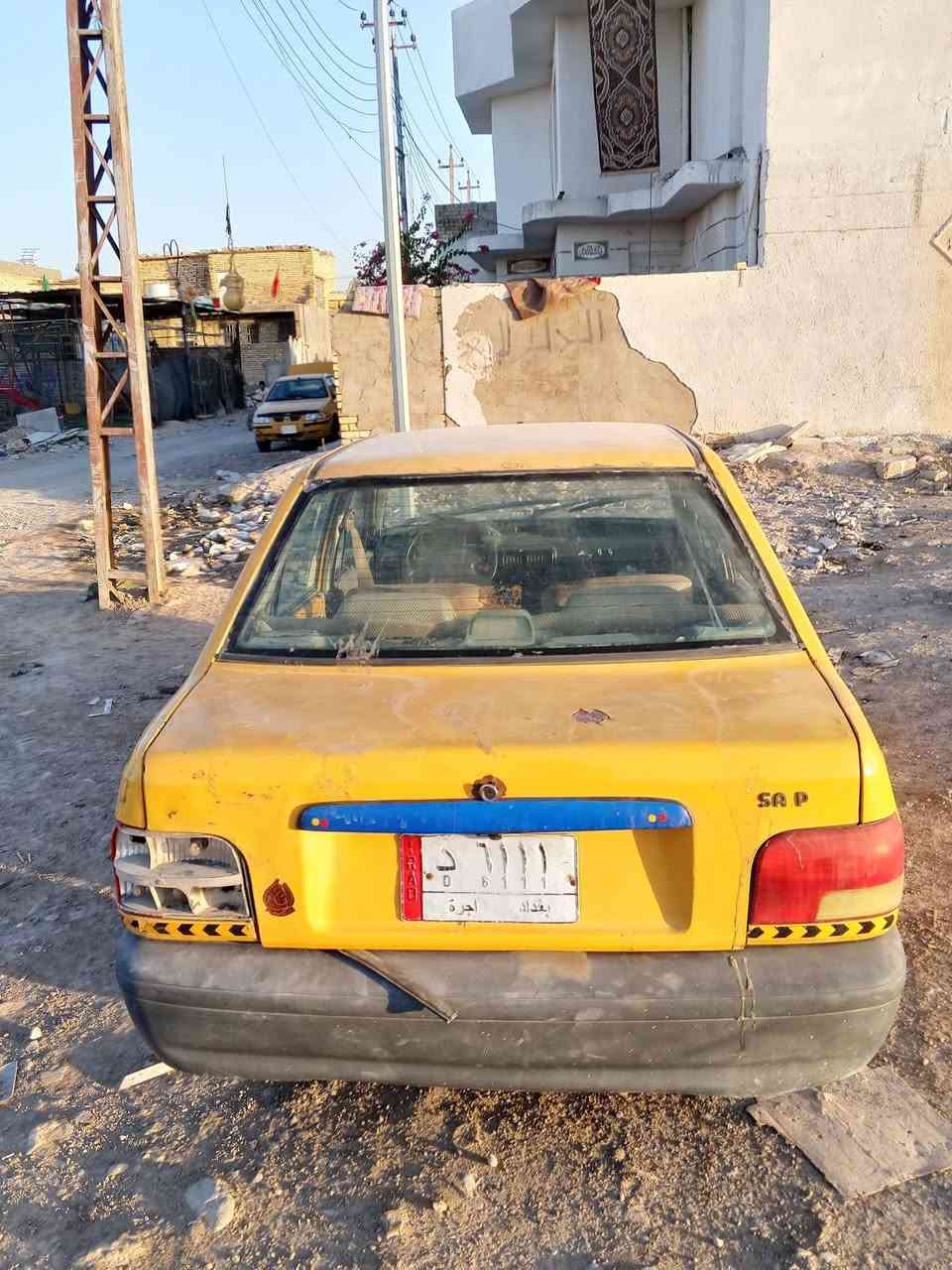 سلام عليكم 
سايبا موديل 2011 مكينة كير نظيف طخة بالباب الايمن الامامي للاسفسار 
***********
