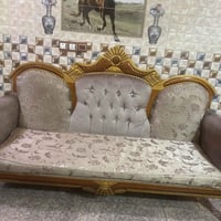 تخم • ١٠ مقاعد • بغداد سبع ابكار