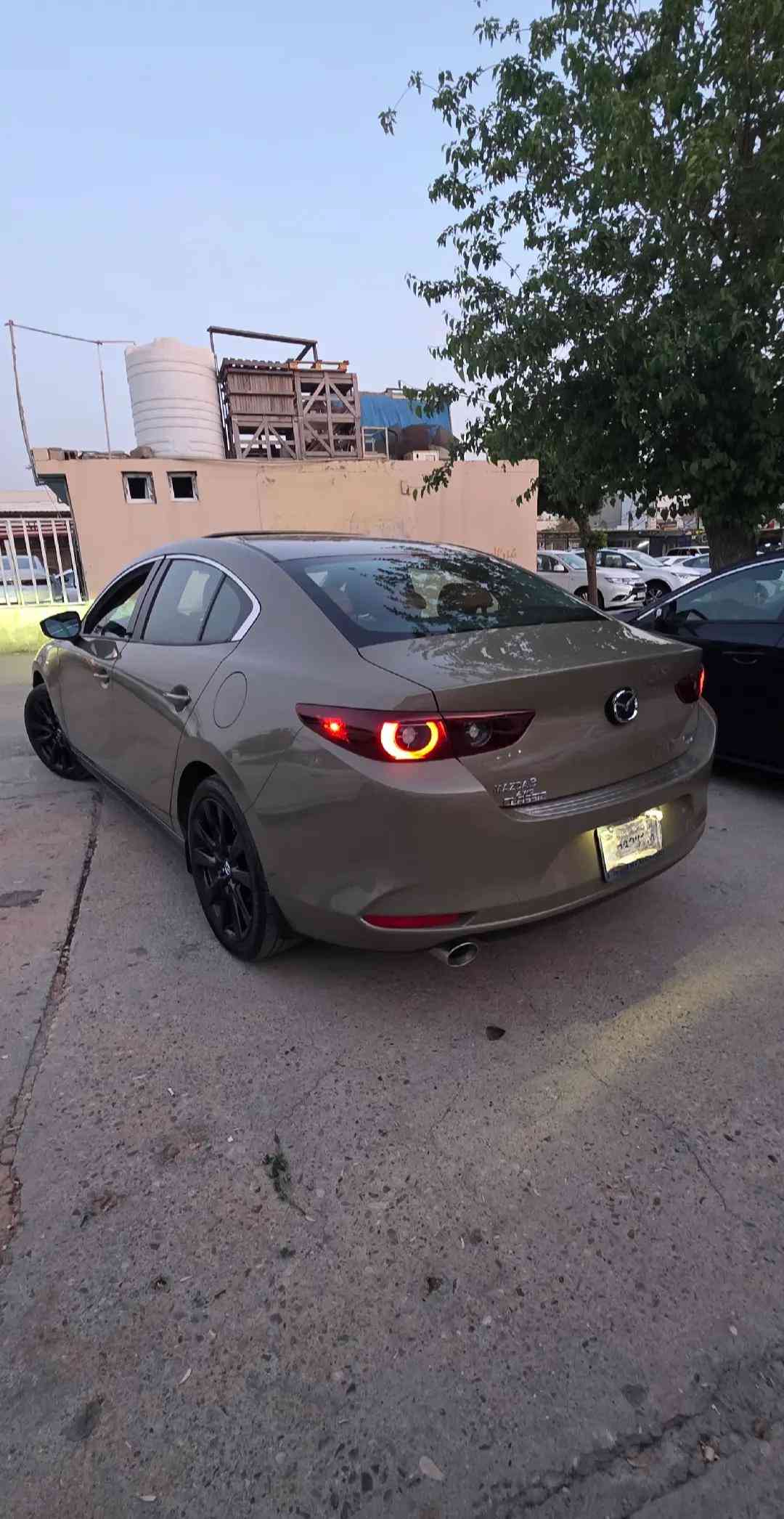 بەخیر بیت بۆ پیشانگای صلاح الدین بەریزم نرخی {     147 $$  } گەڵایە 💰💸 #پاشامازدا  مازدا 3 2025ـ 2 پەڵە بۆیاخ هەیە پیش و دوای کەپس ئەرباکی نە تەقیوە مواصفات CARBON TORBO لایت زینۆن ،  ویل کڕۆم ، صلاید ، ڕادار ، ئاوینە ڕادار ، ئاوینە ئیشارات ، دەسک بصمە ، کوشن  پیشەوە هیتەر ، کوشن جلد ،  کوشن کارەبا ، کوشن کەنتارا ، کوشن میمۆر ، سوکان ڤۆلیوم ، سوکان تەلفون ، سوکان هیتەر ، گیر سوکان ، بصمە ،  بریک بصمە ، شاشە ، SPORT ، بگ لایت لید ، کامیرە ـAWD ـ4.000 Mil 3MZBPBXY7SM457848 مەکینە 2.5 TORBO بۆ زانیاری زیاتر کۆمینت یان پەیوەندی بکە ☎️.   ***********  *********** ناونیشان سلیمانی شەقامی مەلیک محمود Salahaddin Auto — معرض صلاح الدین https://maps.app.goo.gl/GTqjTbohj
