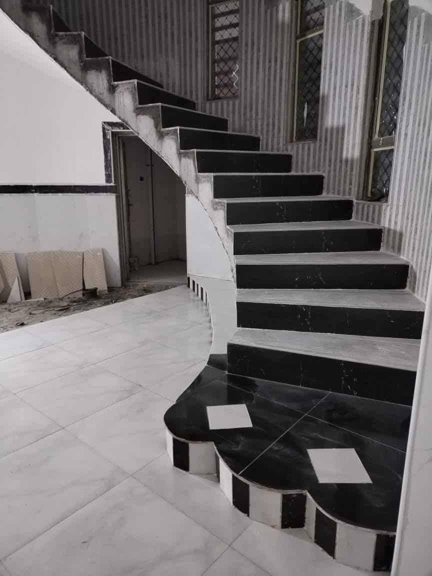 تطبيك جميع انواع السيراميك المتر ب5 الف متفرغ حاليا العمل داخل ميسان فقط واتساب أو اتصال ***********
