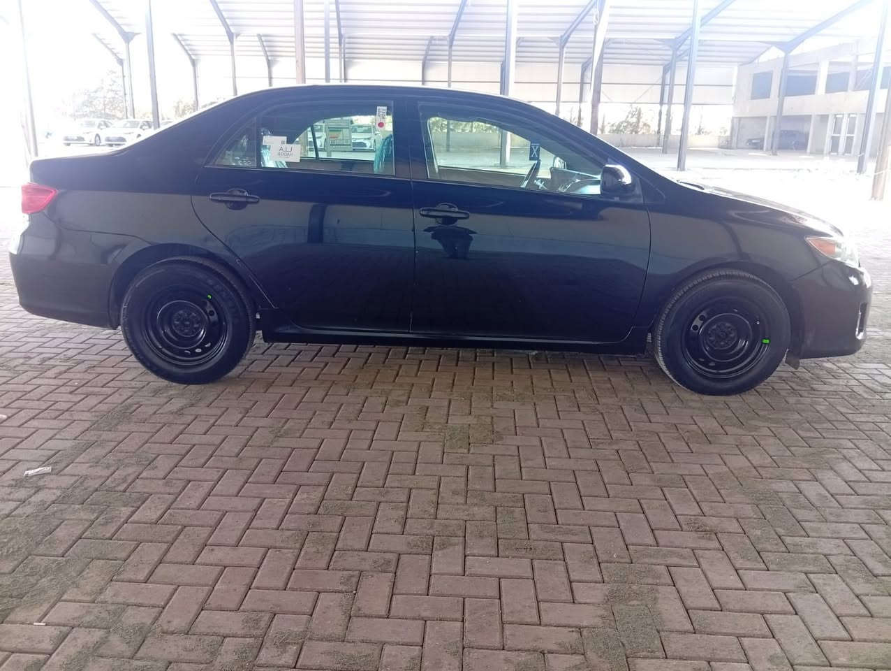 کرۆلا مۆدێل 2011
یەک پارچەو پەڵەیەکی بۆیاخە بێ ناوگرتن 
بەناوی خۆمانەوەیە
 مواسەفات کەنەدی
  96هەزار ڕۆشتوە
  یەک دەستە
 سیعری خوار هەموبازاڕ
شوێن سلێمانی
  بۆپەیوەندی 
 *********** 
   ***********
