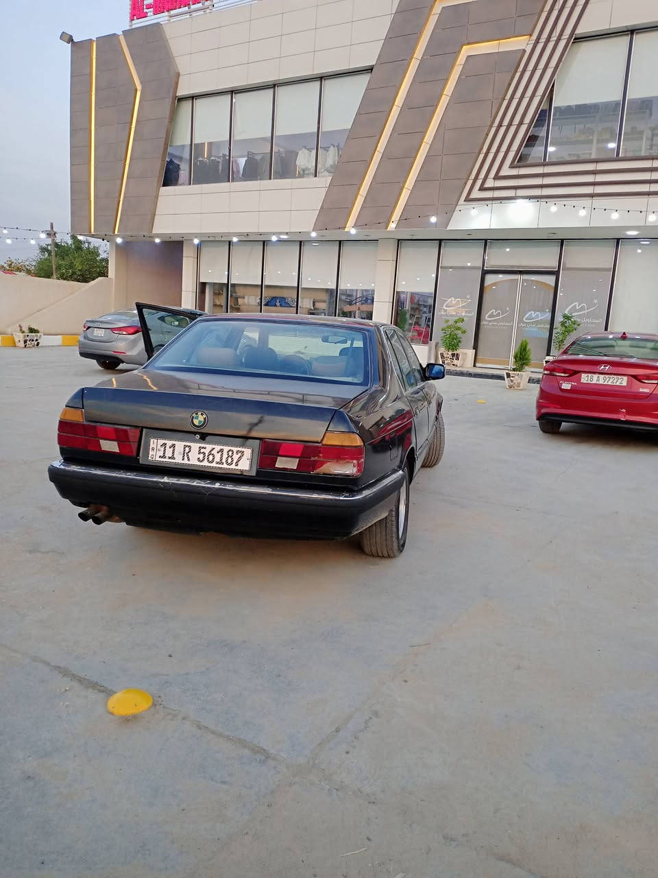 سلام عليكم
بي ام 735 رقم بغداد دولي هزه جديد سنويه بسمي تحوين ثاني يوم
محرك وكير جدد  منضومه تبريد جديده تبريد ثلج🥶 صبغ جديد صدر امامي جديد سياره احلى من الصور سياره جاهزه .
مكاني بغداد ابو غريب حي الرساله للستفسار اتصل 
***********
***********
ما متواجد عل فيس
